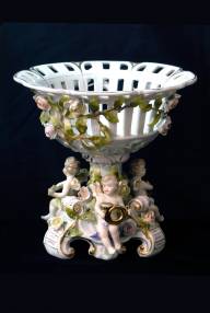 Centro de mesa. C.G. Schierholz & Son, Plaue. Turingia. Alemania